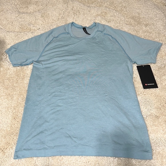 lululemon athletica Other - Lululemon Short Sleeve